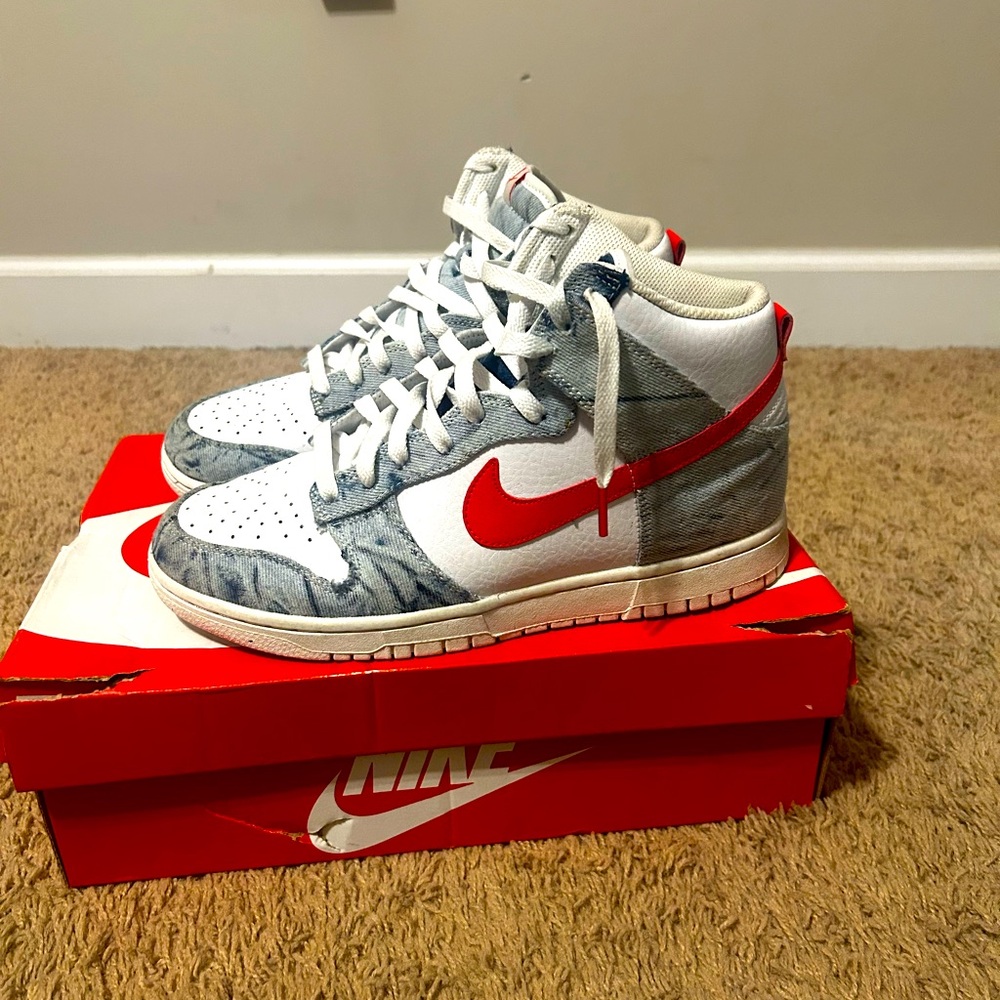 Nike